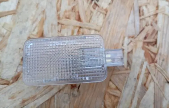 Subaru Outback Front door interior light 0C02