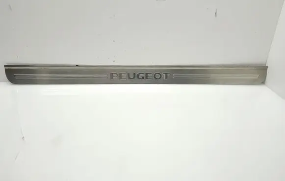 Peugeot 307 CC Front sill trim cover 96407162 96407162XT 30000562