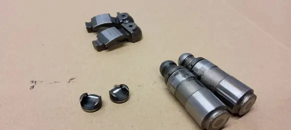 Opel Astra G Valve rocker arm 67050100