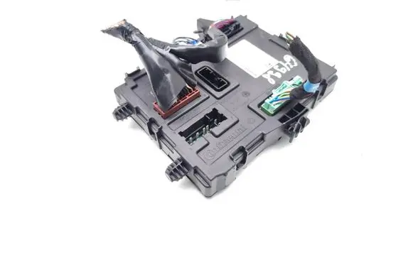 Nissan Qashqai Central body control module 284B14CB3A S180192102