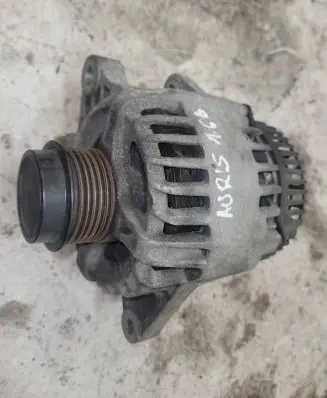 Toyota Auris 150 Generator/alternator 270600T010 MS1012100910 081071