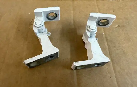 Front door hinge set
