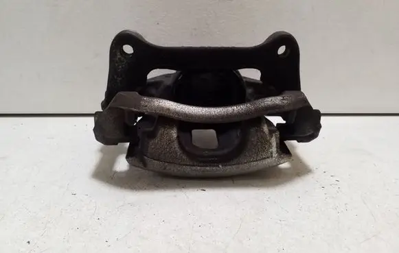 Toyota Yaris Cross Front brake caliper