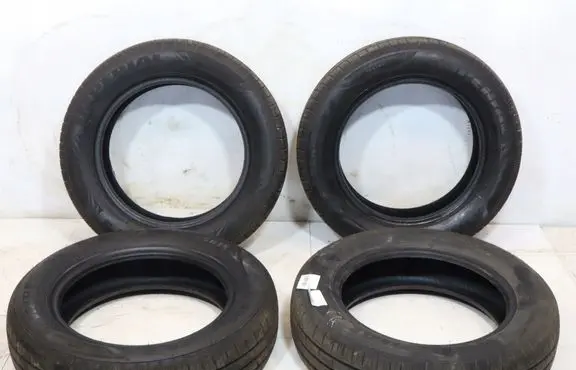 Nissan Note (E11) R15 summer tire