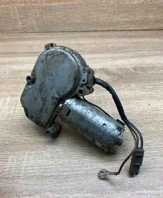 Ford Escort Rear window wiper motor 86AB17404A2C
