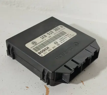 Volkswagen Touran I Parking PDC control unit/module 1K0919283A 1039E00479 0263004065