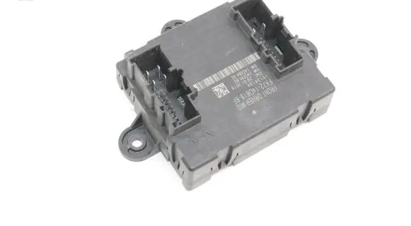 Land Rover Discovery Sport Door control unit/module FK7214D618BF