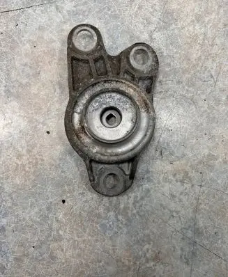 BMW i3 Rear coil spring rubber mount 6852227 33506852227