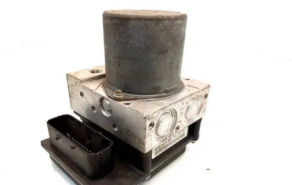 BMW 5 E60 E61 ABS Pump 6735730 6775732