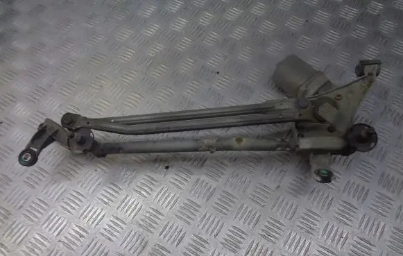 Honda Civic Front wiper linkage and motor 404564