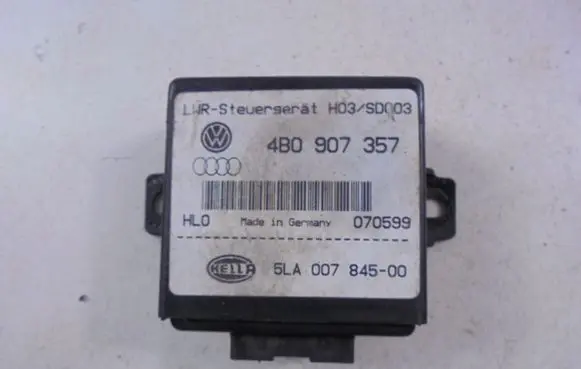 Audi TT Mk1 Light module LCM 4B0907357