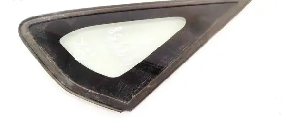 Toyota Prius (XW20) Front triangle window/glass 