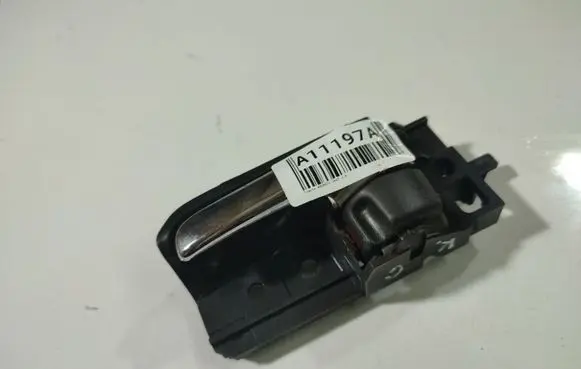 Toyota Avensis T250 Rear door interior handle 50594A11
