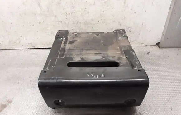 Mercedes-Benz Vito Viano W447 Front passenger seat console base