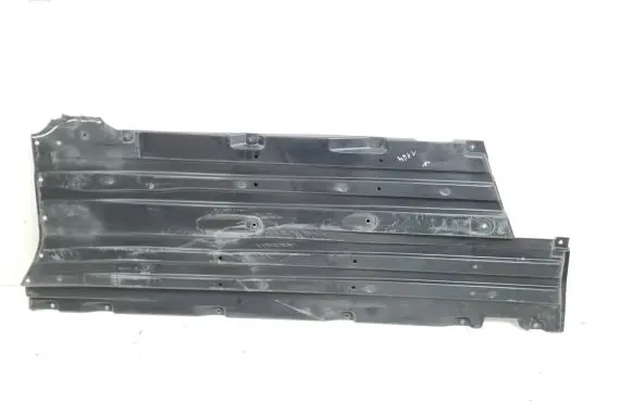 Center/middle under tray cover