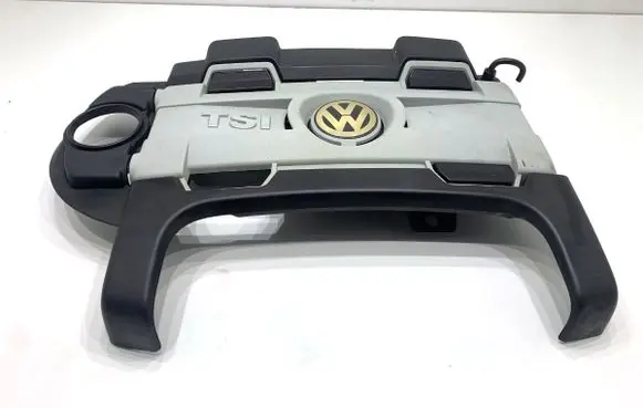 Volkswagen Golf V Engine cover (trim) 03C103925BB
