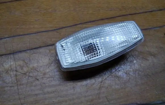 KIA Sportage Front fender indicator light
