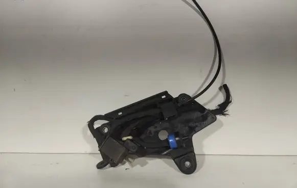 Audi A8 S8 D2 4D Turbo solenoid valve 026906283H