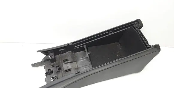 Mercedes-Benz C W205 Center console A2056801950