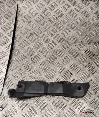 Toyota Avensis T250 Front bumper mounting bracket 5253505020c