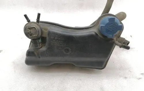 Porsche Cayman 981 Coolant expansion tank/reservoir cap 98110604704