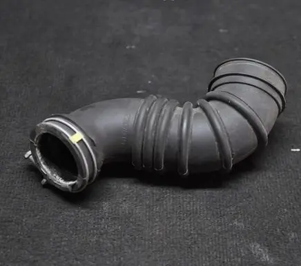 Toyota Corolla E120 E130 Air intake hose/pipe 1788122070