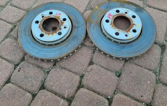 Renault Captur II Front brake disc