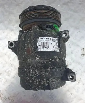 Renault Scenic I Air conditioning (A/C) compressor (pump) 7700105765