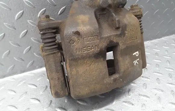 Nissan Primera Front brake caliper