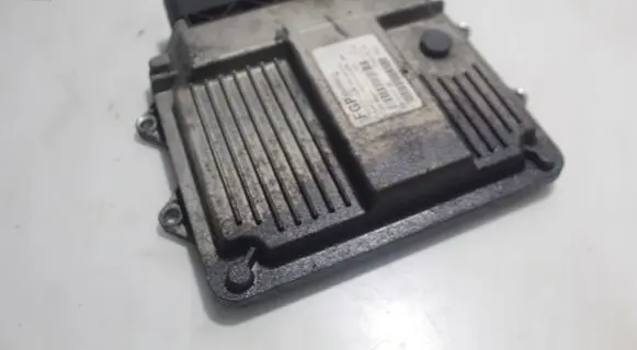 Fiat Punto (188) Engine control unit/module ECU 71600.053.00