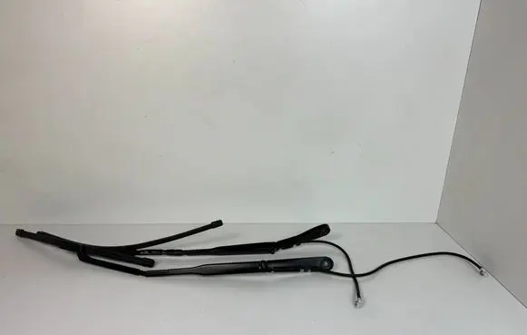 Volvo V60 Windshield/front glass wiper blade W000096128 W000092558