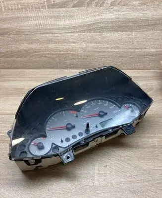 Ford Focus Speedometer (instrument cluster) 98AP10841BC