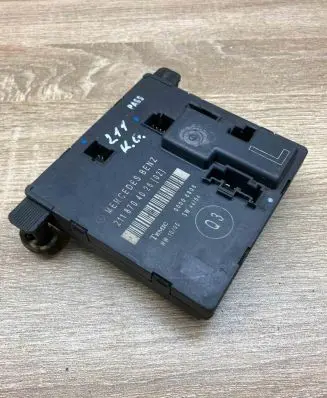 Mercedes-Benz E W211 Door control unit/module 2118704026 00006805