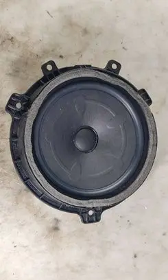 Hyundai Bayon Front door speaker