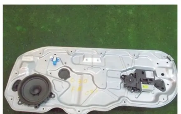 Volvo C30 Front door window regulator with motor 