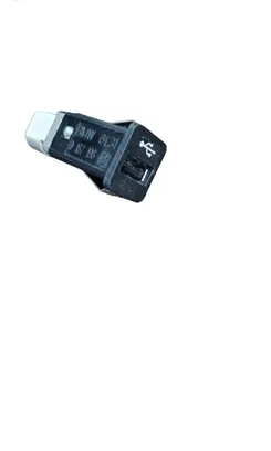 BMW 7 F01 F02 F03 F04 USB socket connector 61319167196