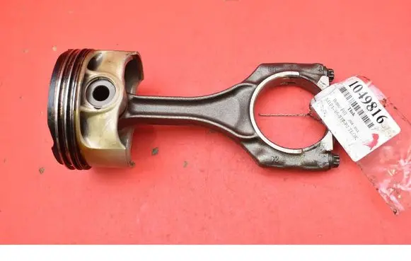 BMW 7 F01 F02 F03 F04 Piston 7843237