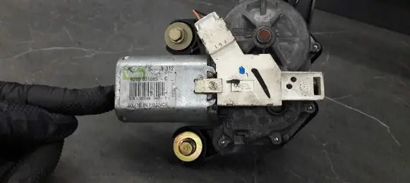 Renault Espace - Grand espace IV Rear window wiper motor 8200031085C