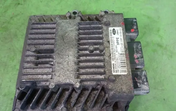 Ford Fiesta Engine control unit/module ECU 3S61-12A650-JE