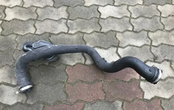 Audi A4 S4 B8 8K Intercooler hose/pipe 8K0145673AM