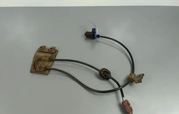 Subaru Forester SF ABS brake wheel speed sensor 27540AC090