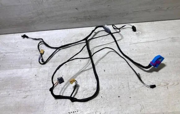 Audi A3 S3 8V Front door wiring loom 8V3971035B