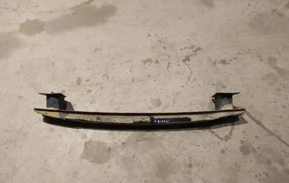 Volkswagen PASSAT B6 Rear beam 
