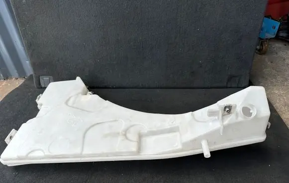 BMW X5 E70 Lamp washer fluid tank 918481001 7190998 10833217