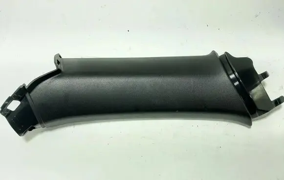 Volvo XC60 (C) pillar trim 31425699