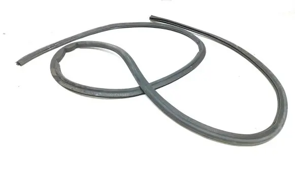 Maserati Levante Engine compartment rubber 
