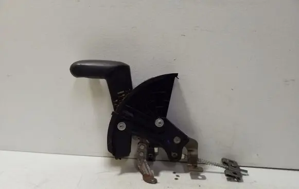 Handbrake/parking brake lever assembly