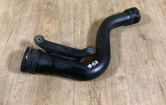 Intercooler hose/pipe