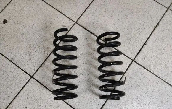 Ford Fusion II Rear coil spring DG9C-5560-ANF