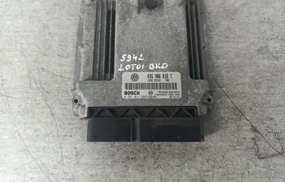Volkswagen Golf Plus Engine control unit/module ECU 